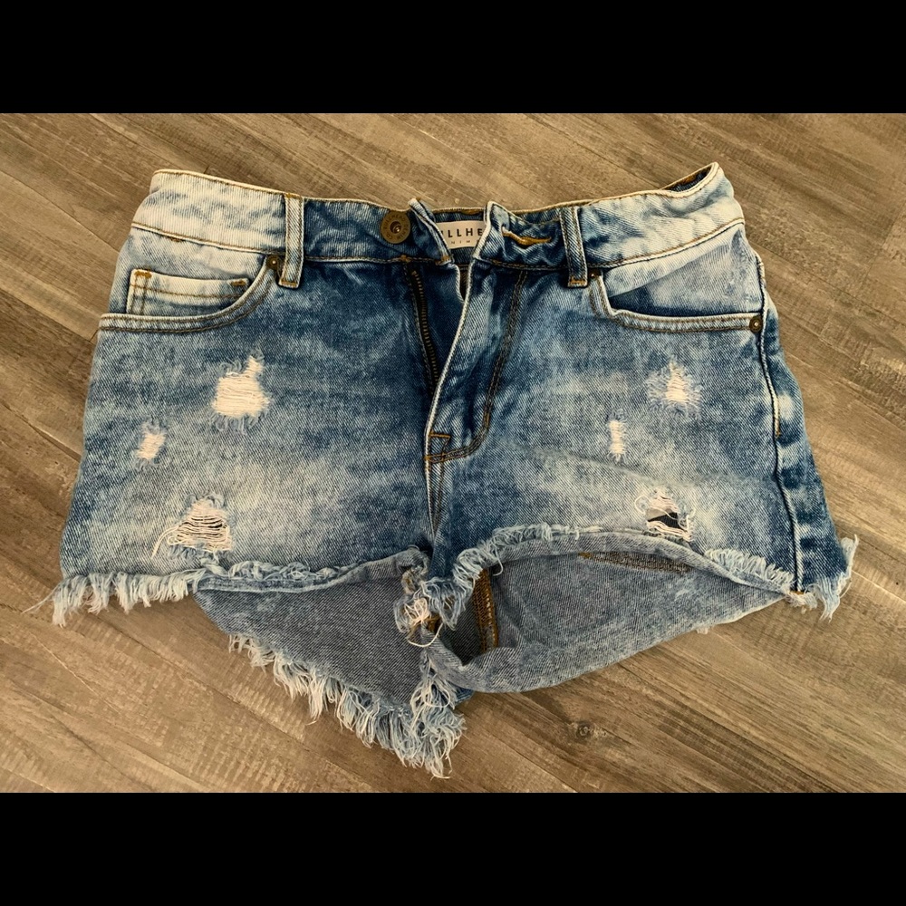 Bullhead, high rise shorts!